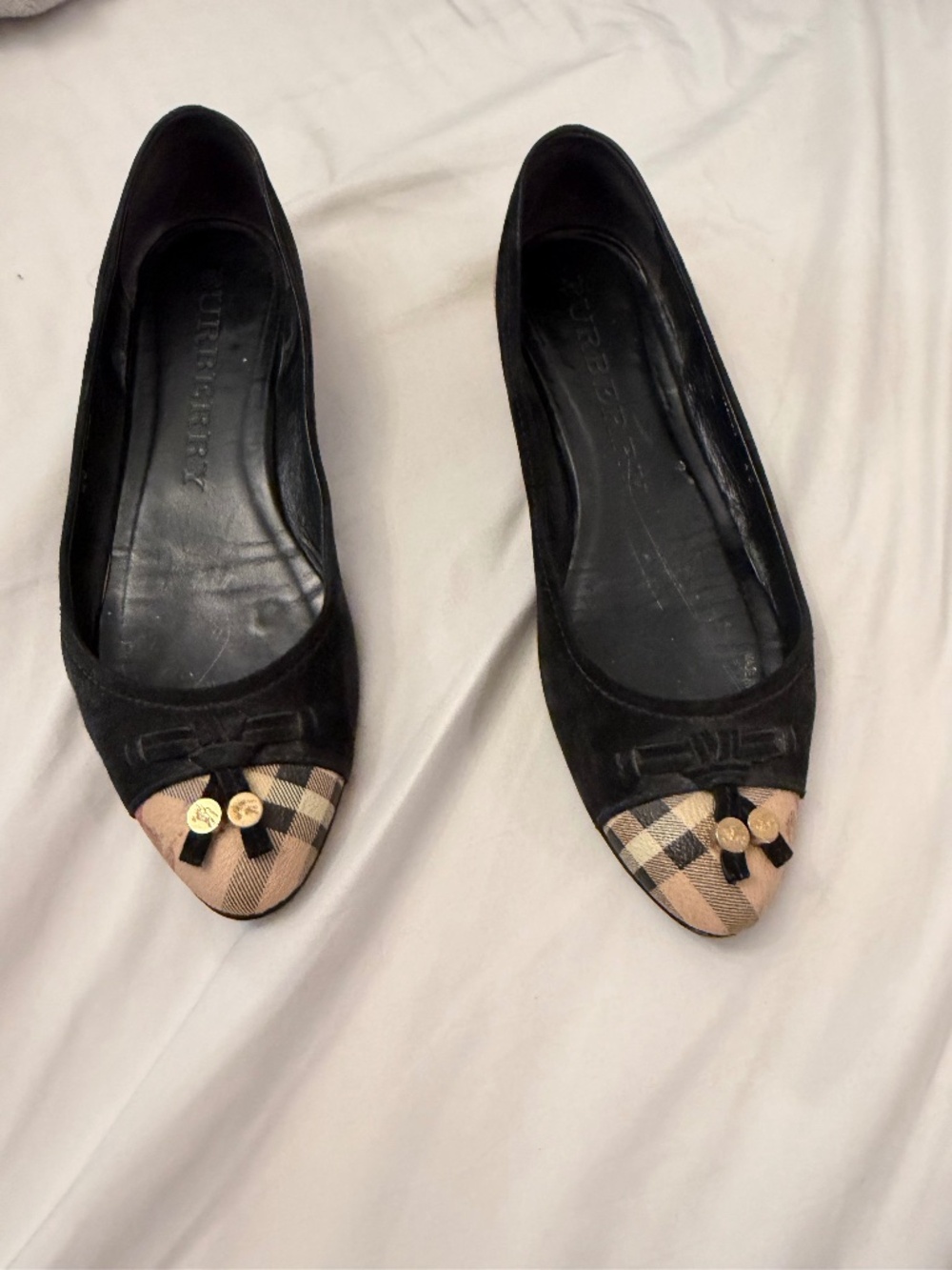 Burberry flats very good condition size 40
